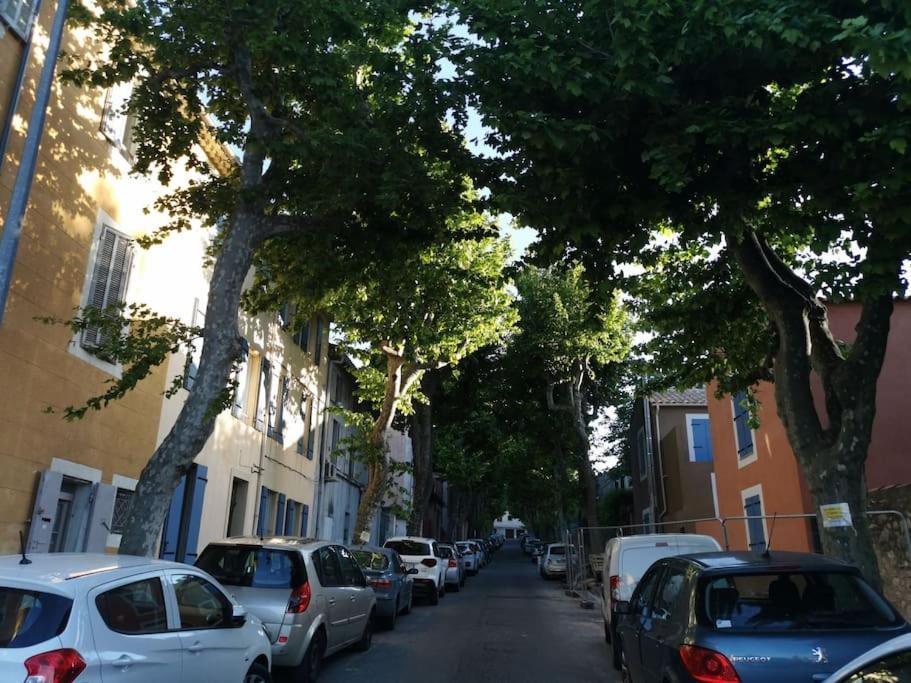 Appartement Tout Confort A 2 Pas Du Centre Ville Aubagne Exterior foto