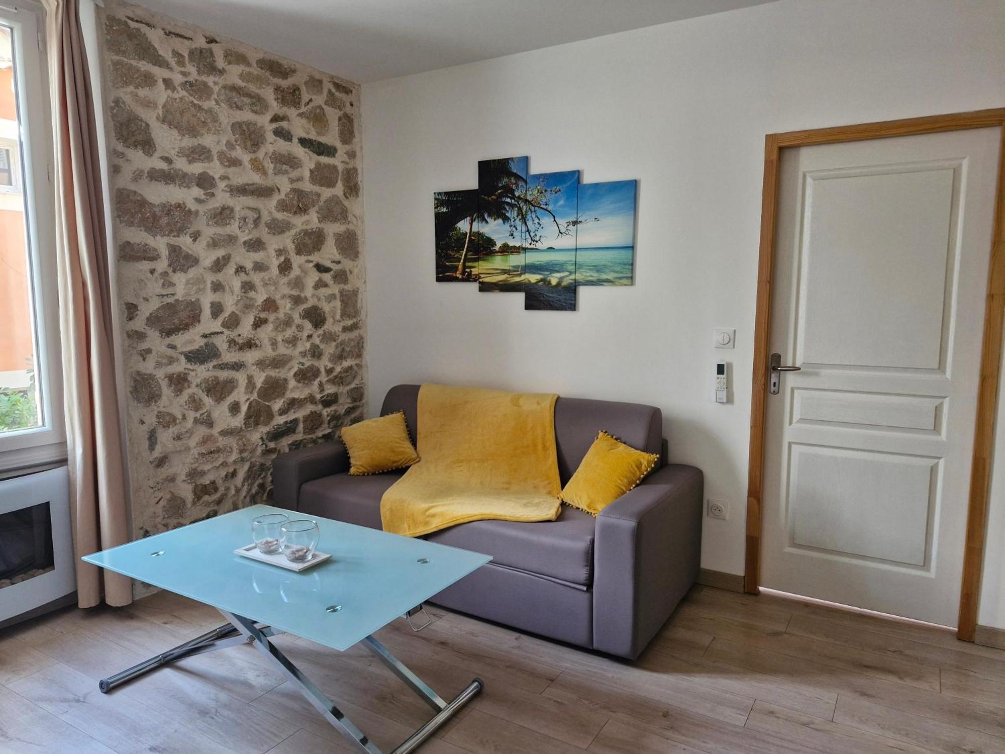 Appartement Tout Confort A 2 Pas Du Centre Ville Aubagne Exterior foto